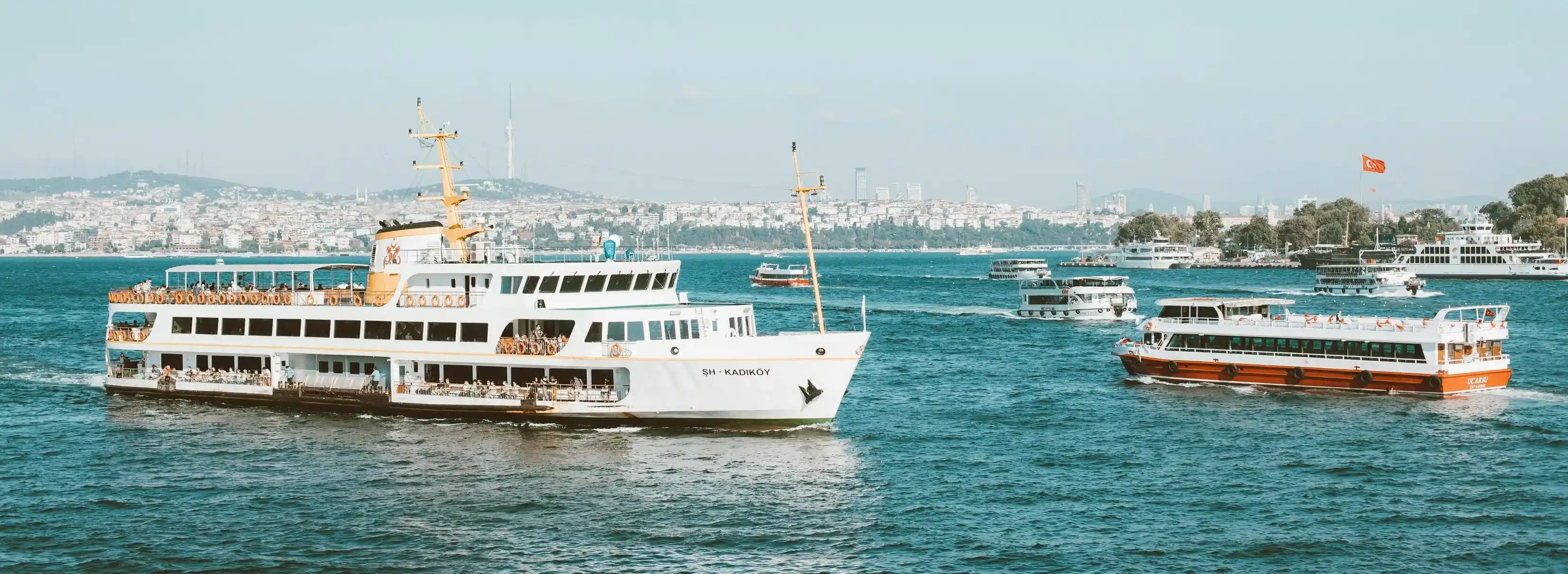 low-speed-passenger-ship-3 Marine-Propeller